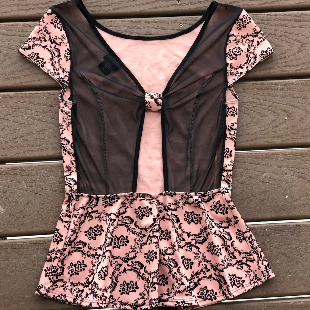 Rue 21 pale pink top with transparent back M